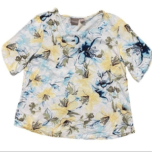 Chico’s White Floral‎ Pastel Short Sleeve Blouse Size Medium